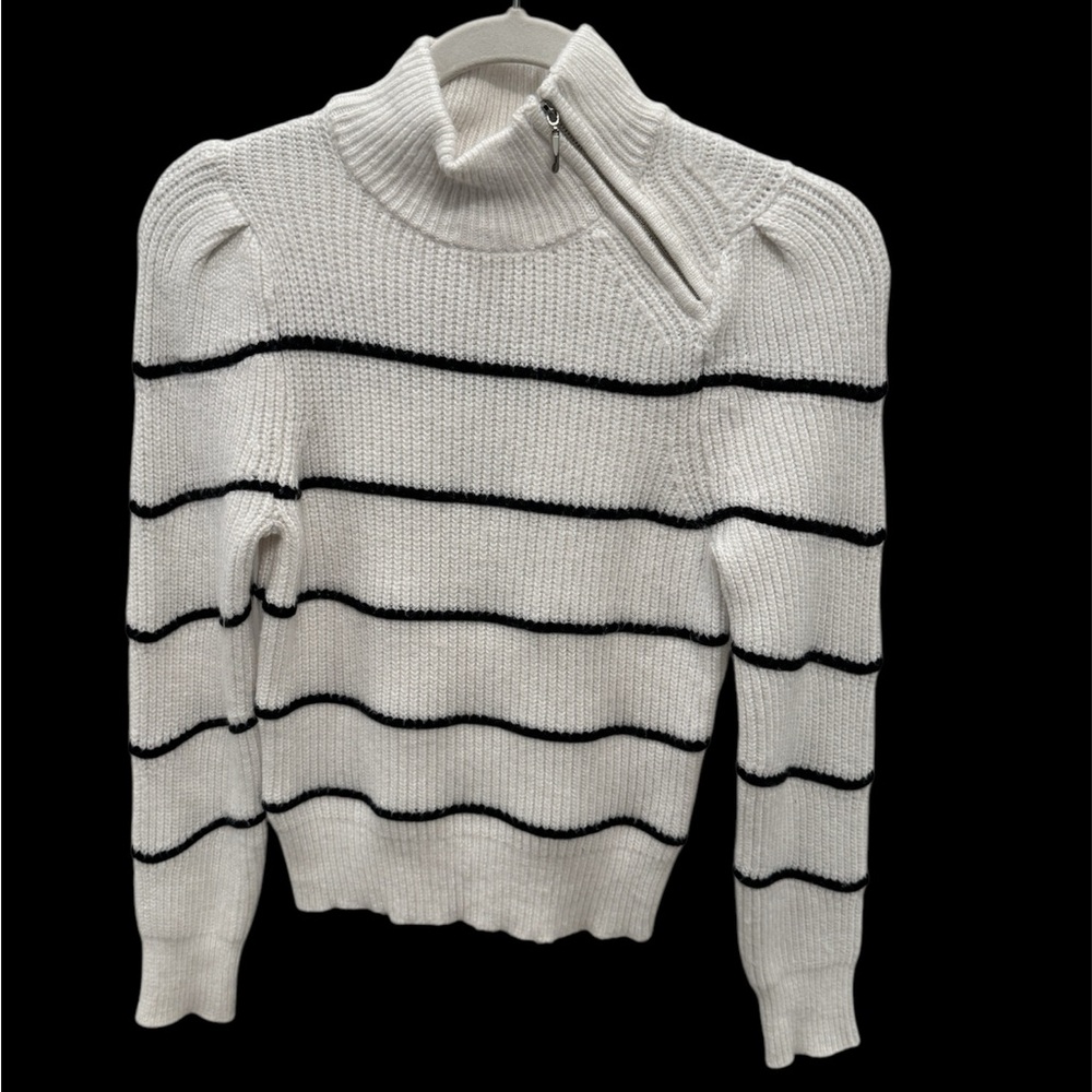 NWOT WHITE HOUSE BLACK MARKET SWEATER